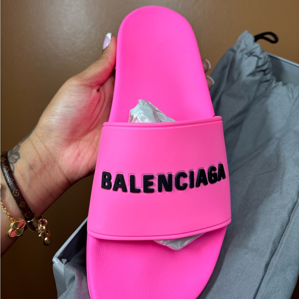 Balenciaga WOMEN'S POOL SLIDE SANDAL IN PINK